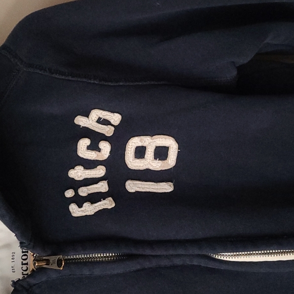 Abercrombie Kids Zip Up - Picture 2 of 7